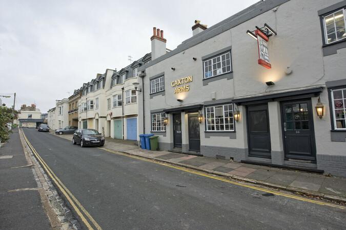caxton_arms_pub.jpeg